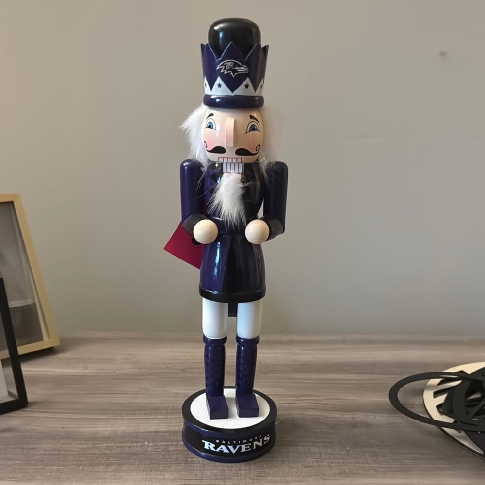 Baltimore Ravens Nutcracker Figurine